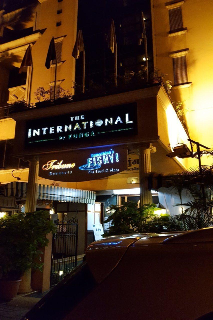 The International By Tunga Hotel Мумбай Екстериор снимка
